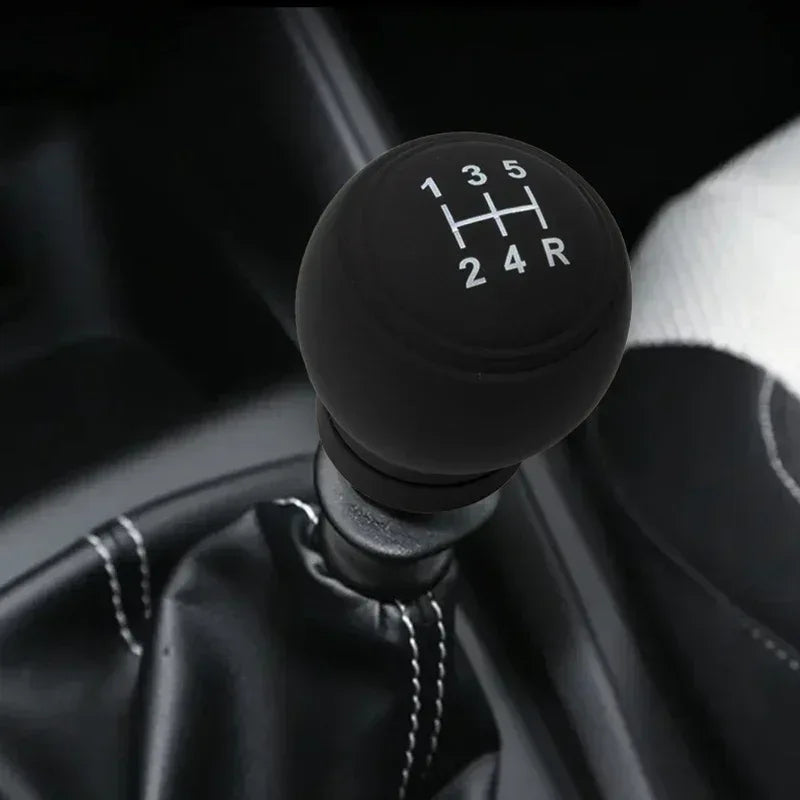 Universal Silicone Gear Shift Knob Cover – Dustproof & Nonslip - Urbizia