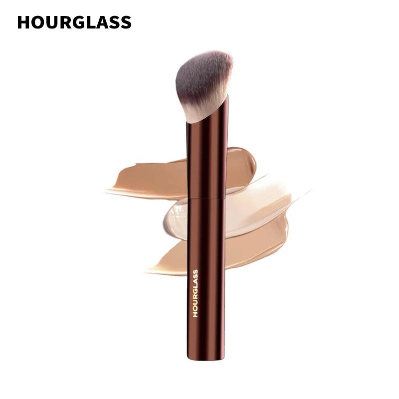 Soft Glow Foundation Brush – Fluffy Blending Brush
