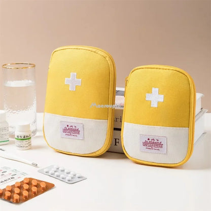 Portable First Aid Medical Kit Travel Outdoor Camping Emergency Medicine Storage Bag Travel Mini EDC Pouch Organizer Pill Case