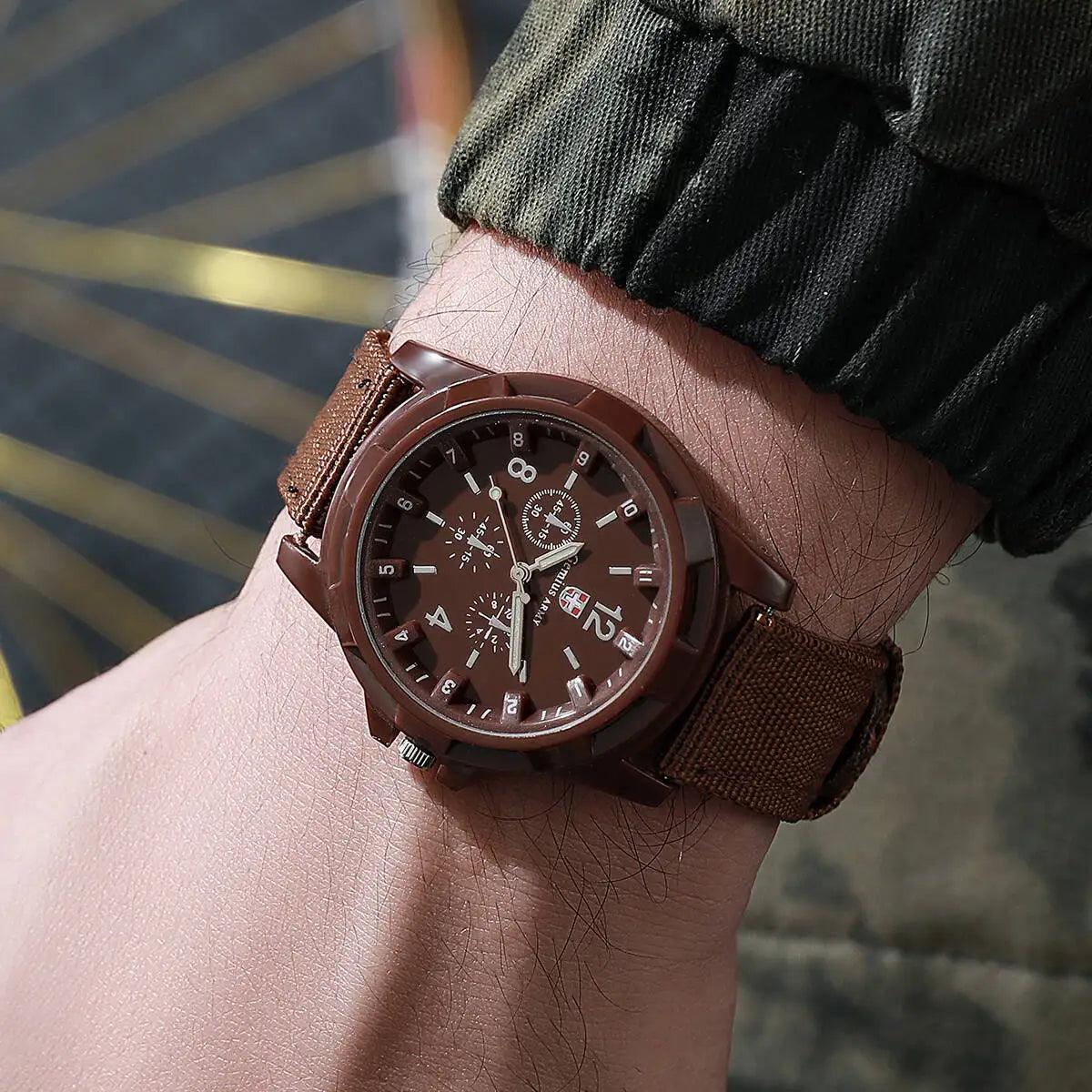 Men Military Watches Casual Nylon Band Mens Sport Quartz Watch Relogio Masculino Reloj Hombre（Without Box）