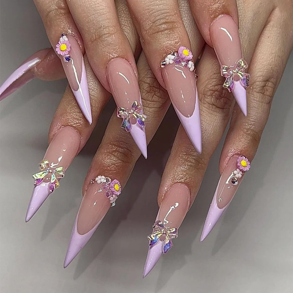 24Pcs Black Y2K Fake Nails with Diamond – Long Almond Butterfly Design Halloween Press-on Nails