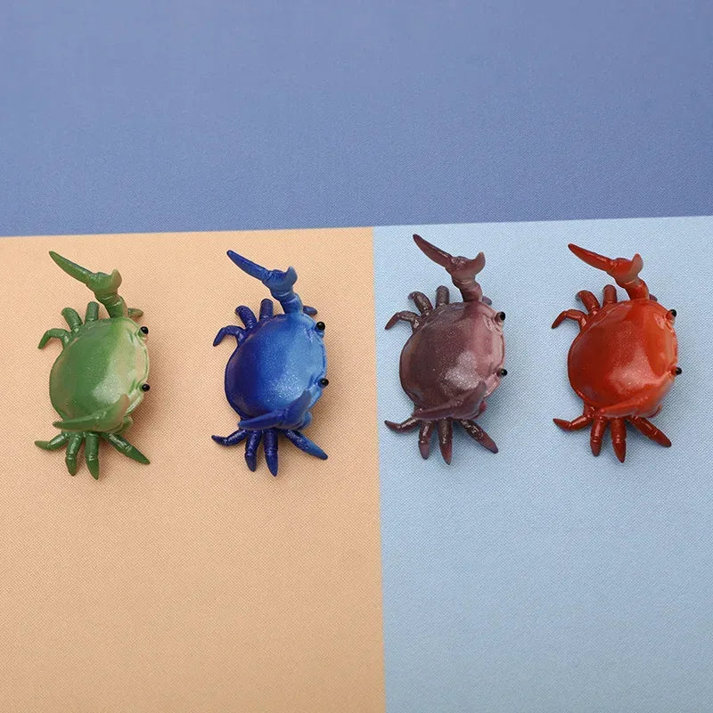 Funny Crab Desktop Pen Holder as creative stationery - Urbizia