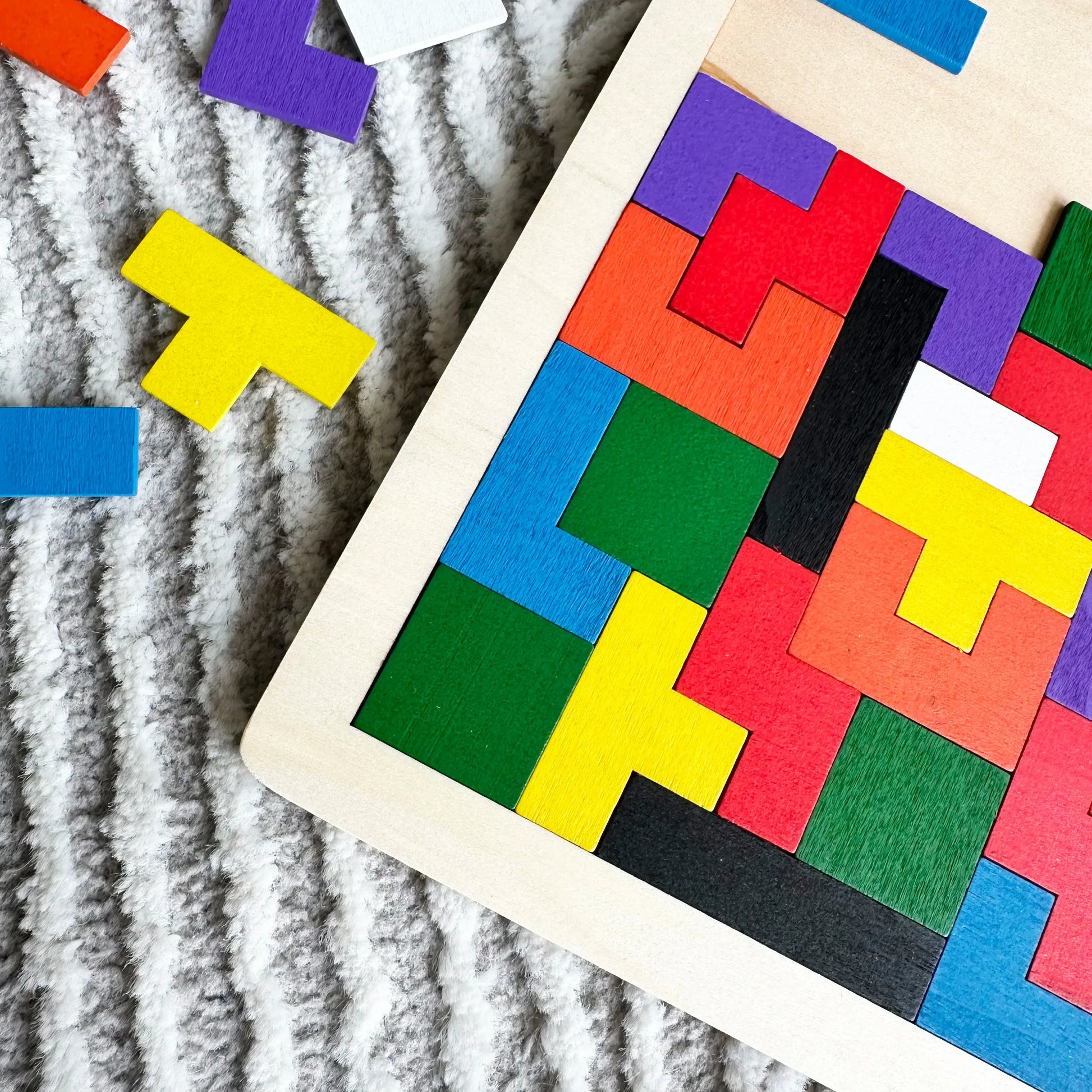 Wooden Tangram Puzzle Set – Early Education Logic Toy - Urbizia