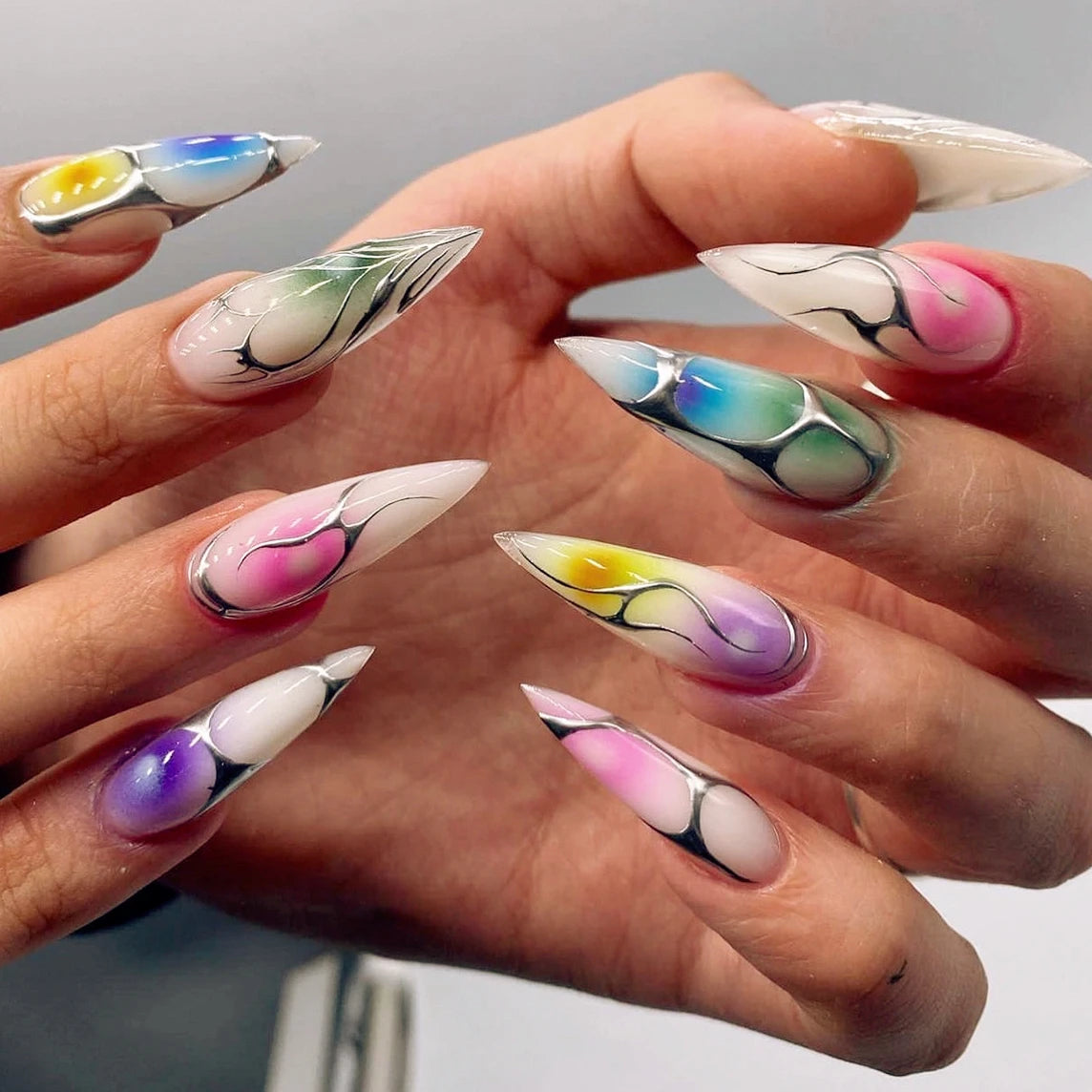 Punk 3D Gold Line & Silver Star Extra Long Pointed Fake Nails – Y2K Metal Halloween Press-on Manicure Set