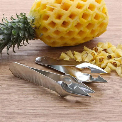Stainless Steel Strawberry Peeler Pineapple Corer and Slicer Kitchen Utensil with Clips Practical Fruit Tool