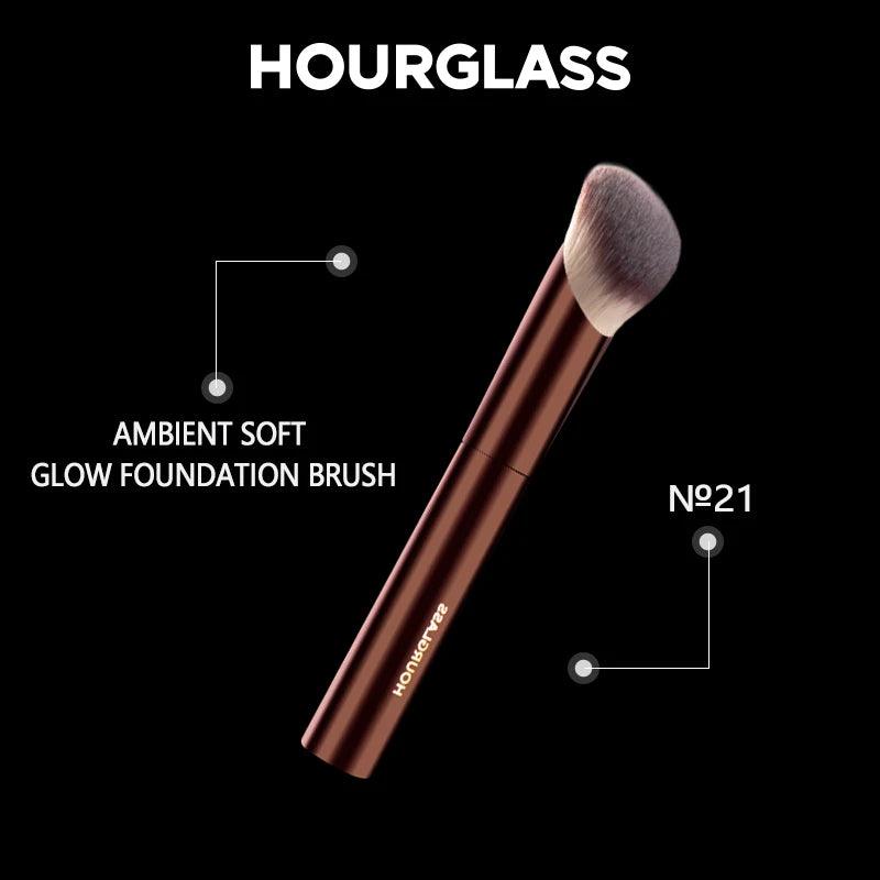 Soft Glow Foundation Brush – Fluffy Blending Brush