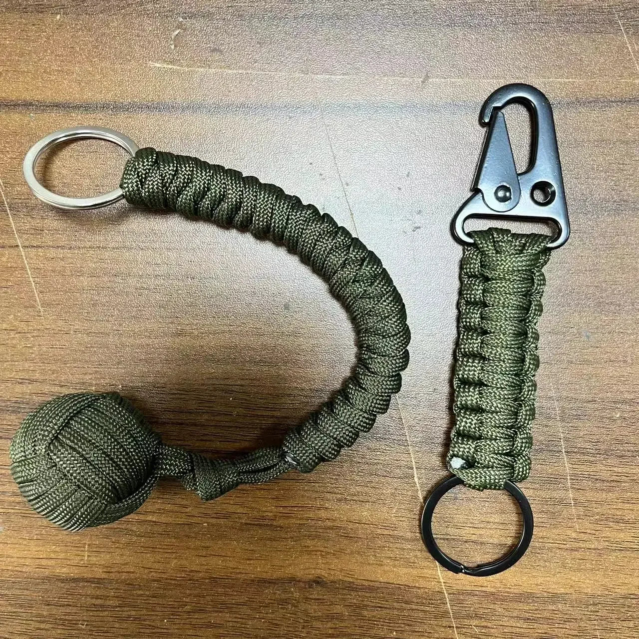Paracord Monkey Fist Survival Keychain - Urbizia