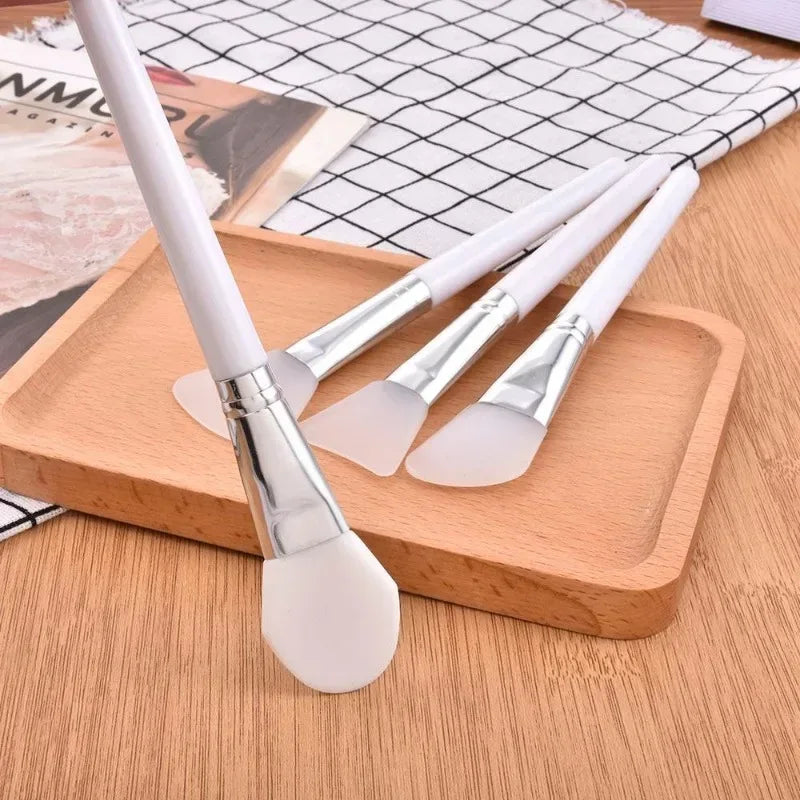 4Pcs/set White Makeup Silicone Facial Mask Brush Professional Mud Cream Brushes DIY Skin Care Foundation Cosmetic Beauty Tool - Urbizia