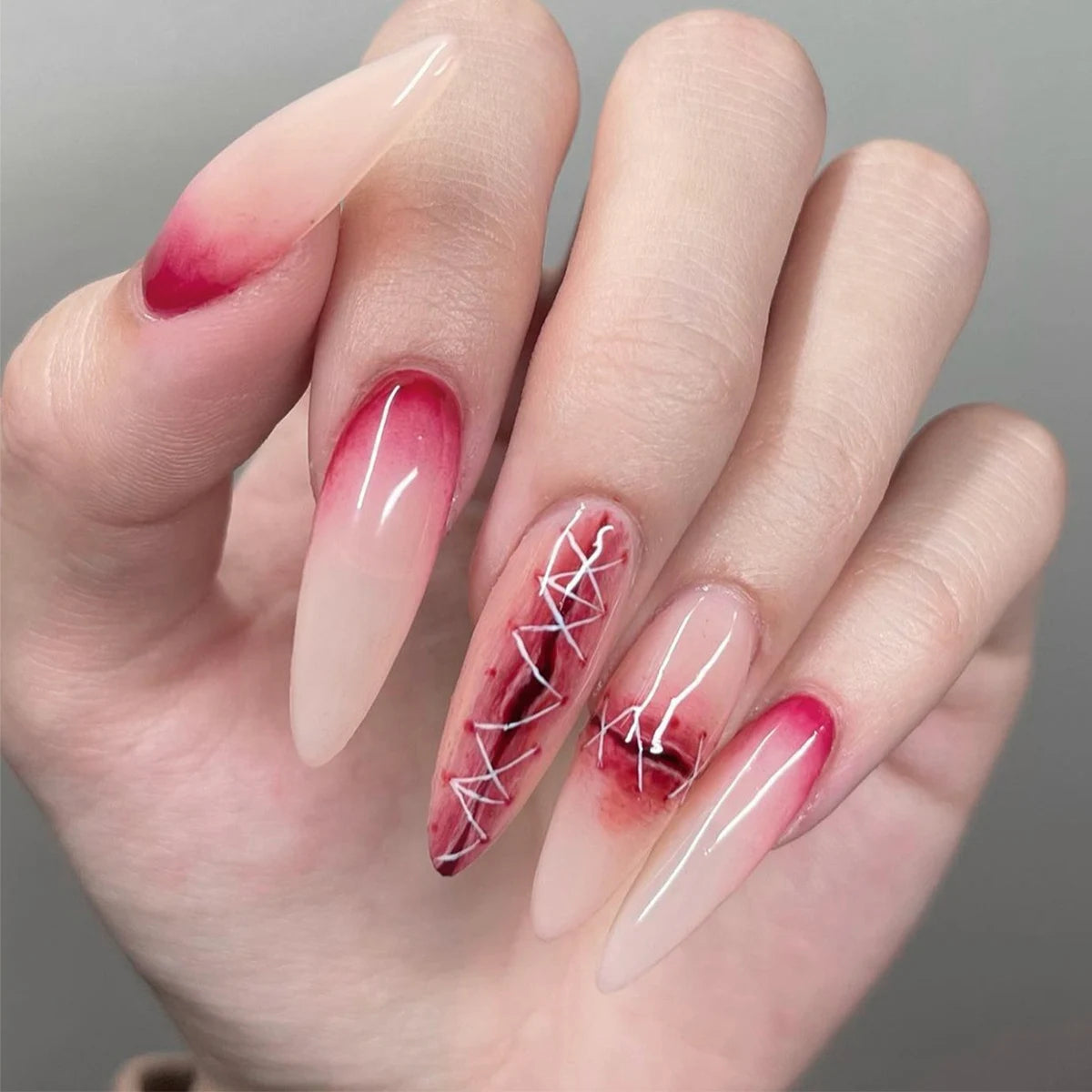 24pcs Silver Spider Design Press-On Nails – Gothic Punk Almond Shaped Halloween False Nail Tips