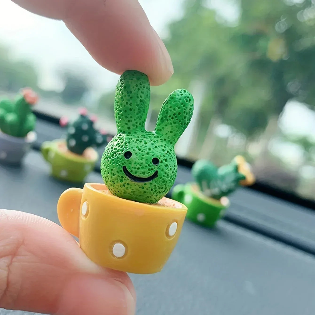 1 Set Of 4, Resin Succulent Cactus Mini Green Plant Car Office Home Living Room Crafts - Urbizia